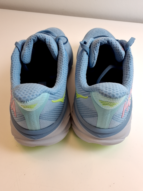 Hoka Sneakers